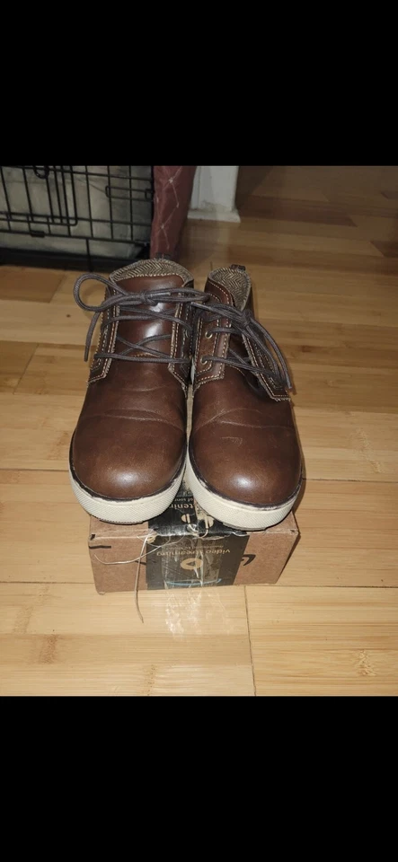 Zapatos Eddie Bauer Chucka para niños talla 4 (niños) Foto 2 de 4