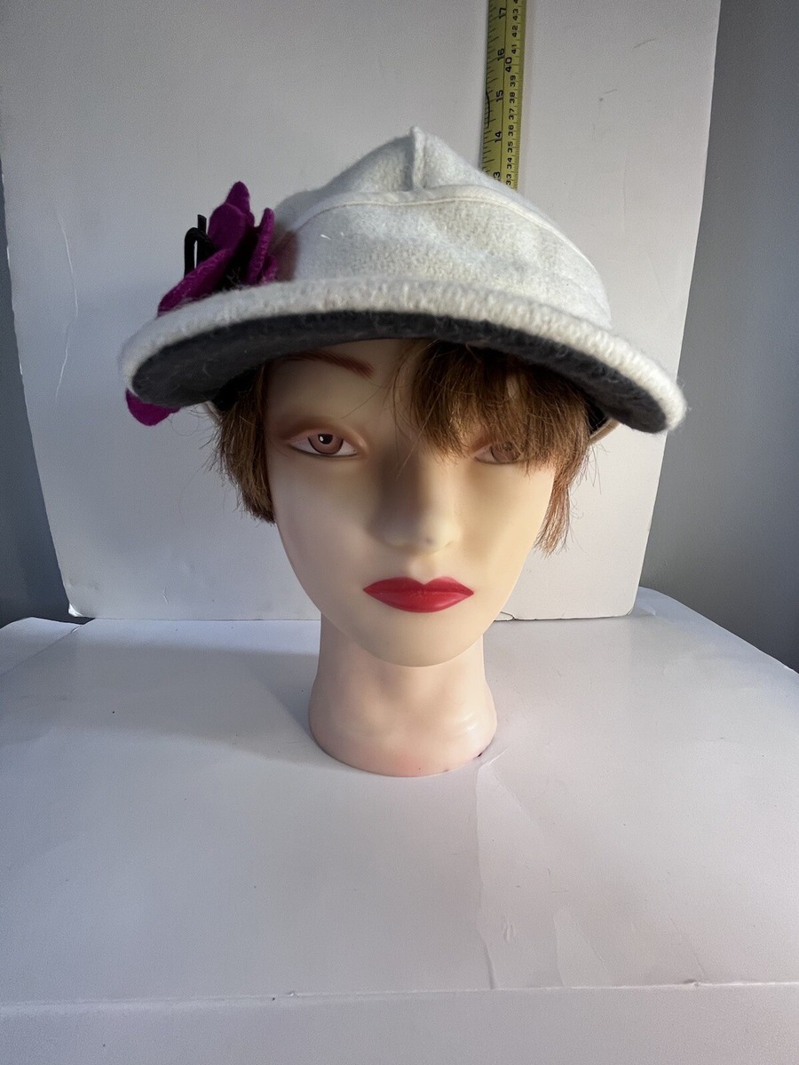 Stormy Kromer Hat 7 1/8 Winter Cap Womens White Fuchsia  display picture 1