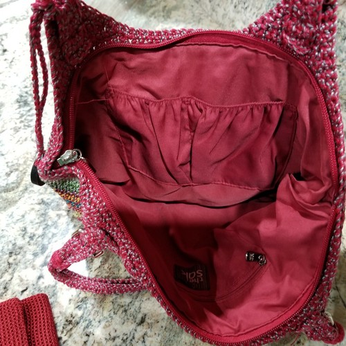 The Sak Handbag & Wallet Crochet Shoulder Bold Multi Stripe Large Tote Excellent - Picture 8 of 9