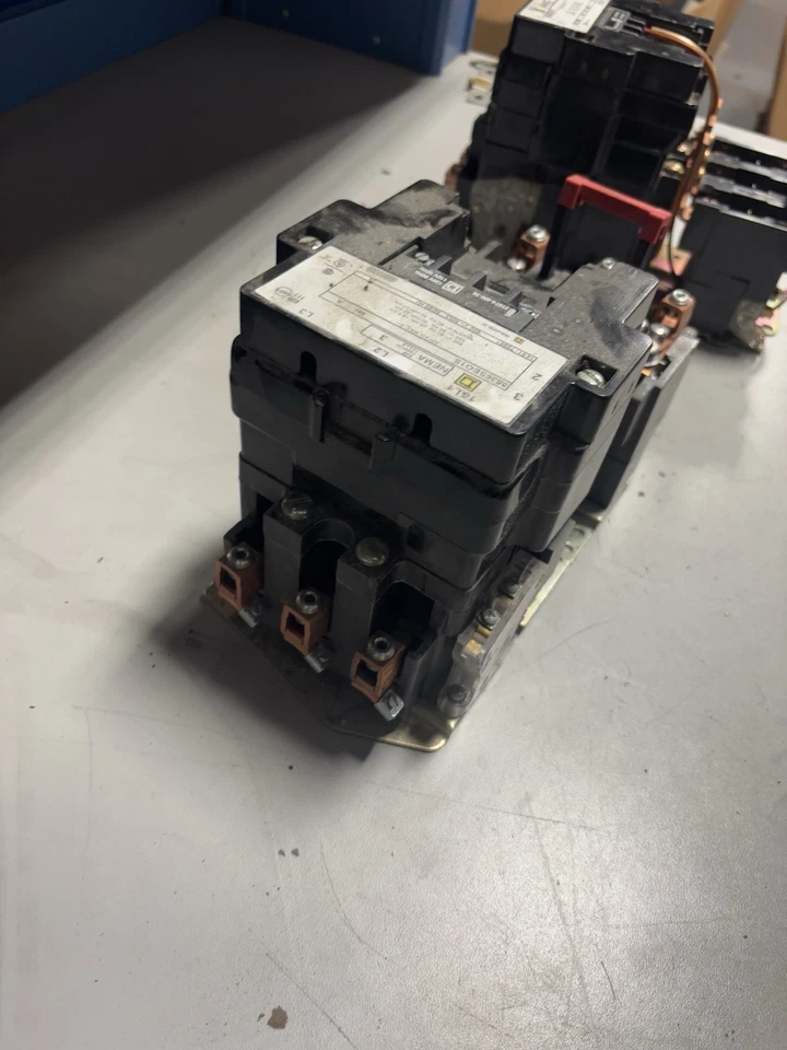 Square D 8536SE01S Motor Starter Series A NEMA Size 3 600VAC Max 8536 SE01S USED - Image 4 of 4