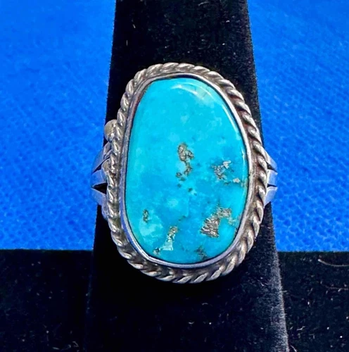 Fabulous Navajo Sterling Silver & Turquoise Ring, Signed Toledo (Underlined)