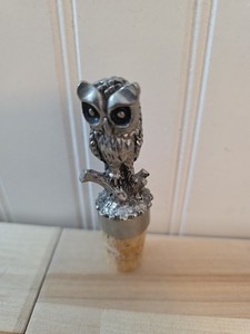Silver Tone Metal Owl Figurine Topped Cork Wine Stopper