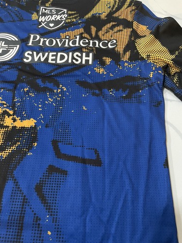 Seattle Sounders FC Youth Marvel Edition Jersey (Large) Retails For $60 - Picture 12 of 12