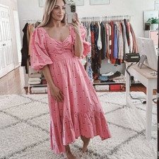 NEW FARM Rio Embroidered Pineapples Pink — Medium