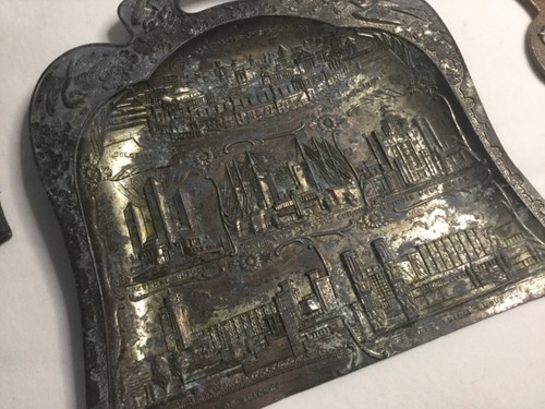 6 Vintage Antique Metal Souvenirs - 1934 Chicago World's Fair, Boston, Italy... - Picture 10 of 12