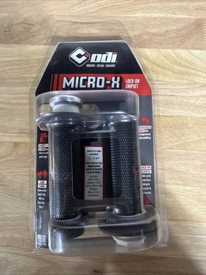 ODI Micro-X Half-Waffle v2 Lock-On Grips - Black/Silver H36MXB
