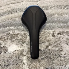 Fizik Antares R1 Carbon Road Saddle, 140mm (Regular), Carbon rails