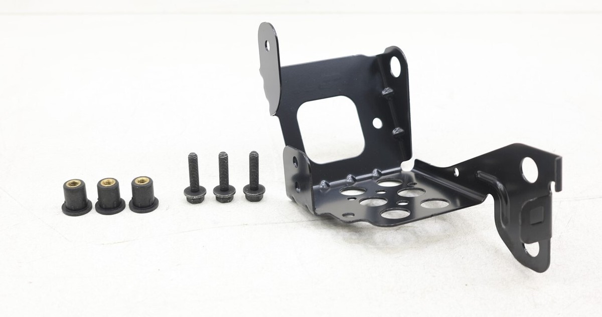 NEW OEM Mopar Air Suspesnion Compressor Bracket 68568464AA Grand