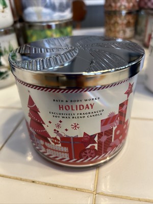 BRAND NEW Bath and Body Works Christmas HOLIDAY, 3 Wick Candle