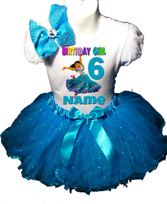 personalized birthday dress Two moods, one magical celebration. Which look is your little one's vibe? We're comparing our two favorite birthday styles today, from the smash-ready sparkles and the milestones (1-10). There is Your little one will love twirling around in this little dress Personalized Bright Pink Sequin One-shoulder