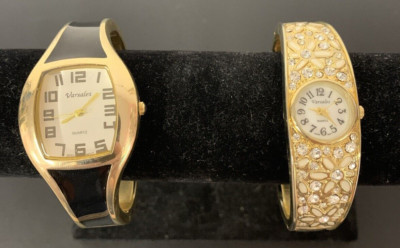 2 Varsales Woman s Hinged Watches Gold Tone Bracelet Not Working