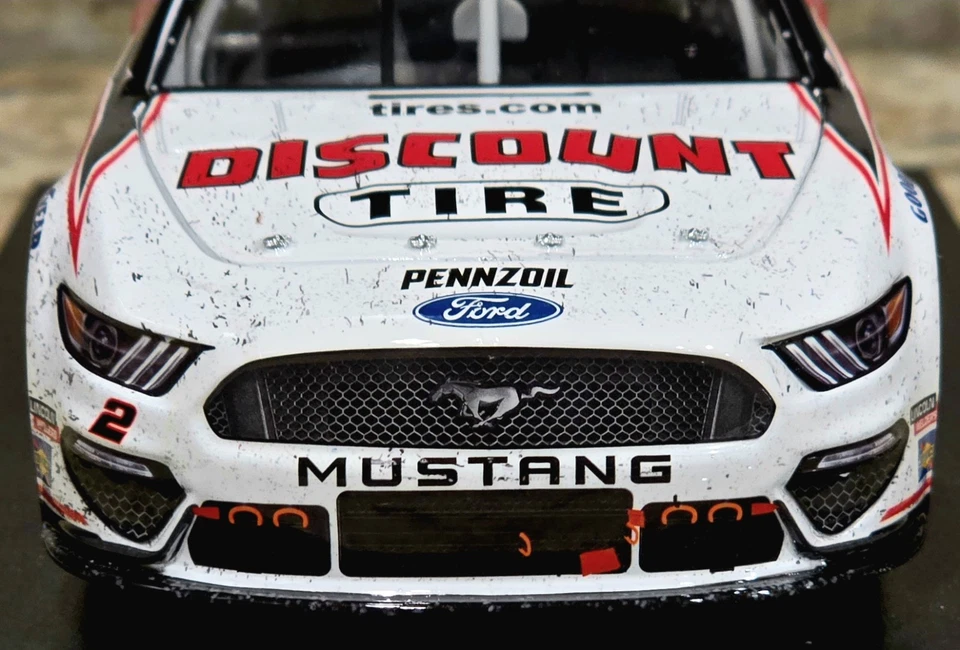 Neumático de descuento Brad Keselowski 2020 #2 Mustang Bristol Race Win 1:24 diecast ARC Foto 2 de 4