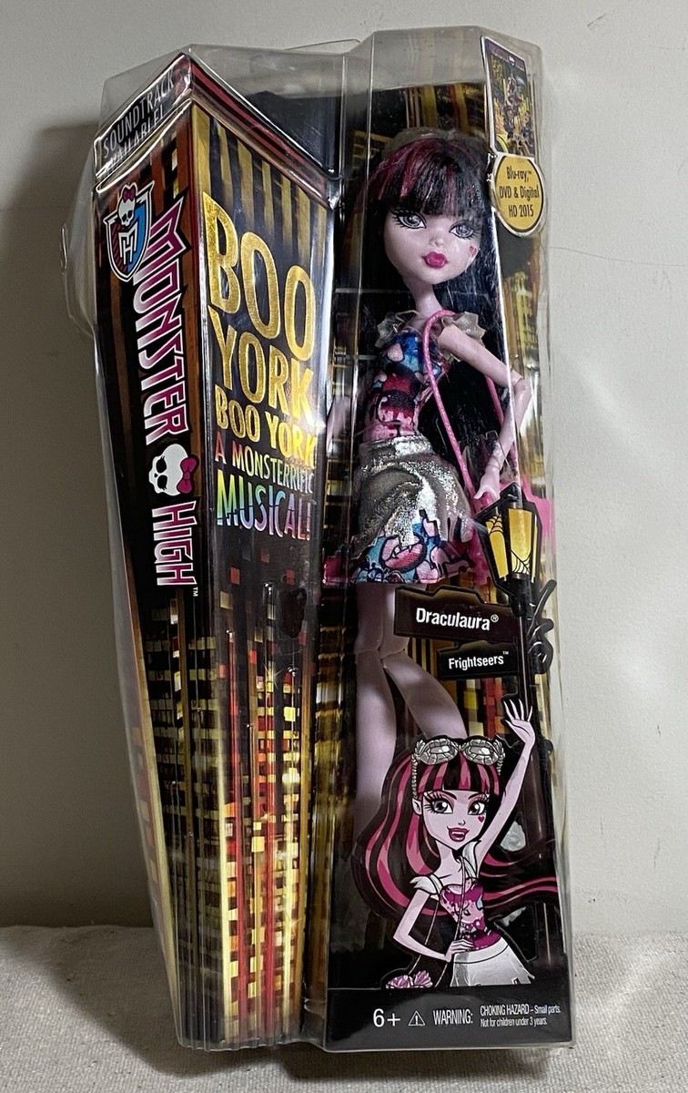 RARE NEW Monster High BOO YORK 2014 DRACULAURA Doll Frightseers