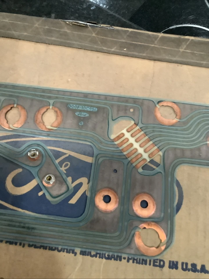 Placa de circuito Ford Torino 1970-1971 DOOZ-10K843-A Foto 3 de 4