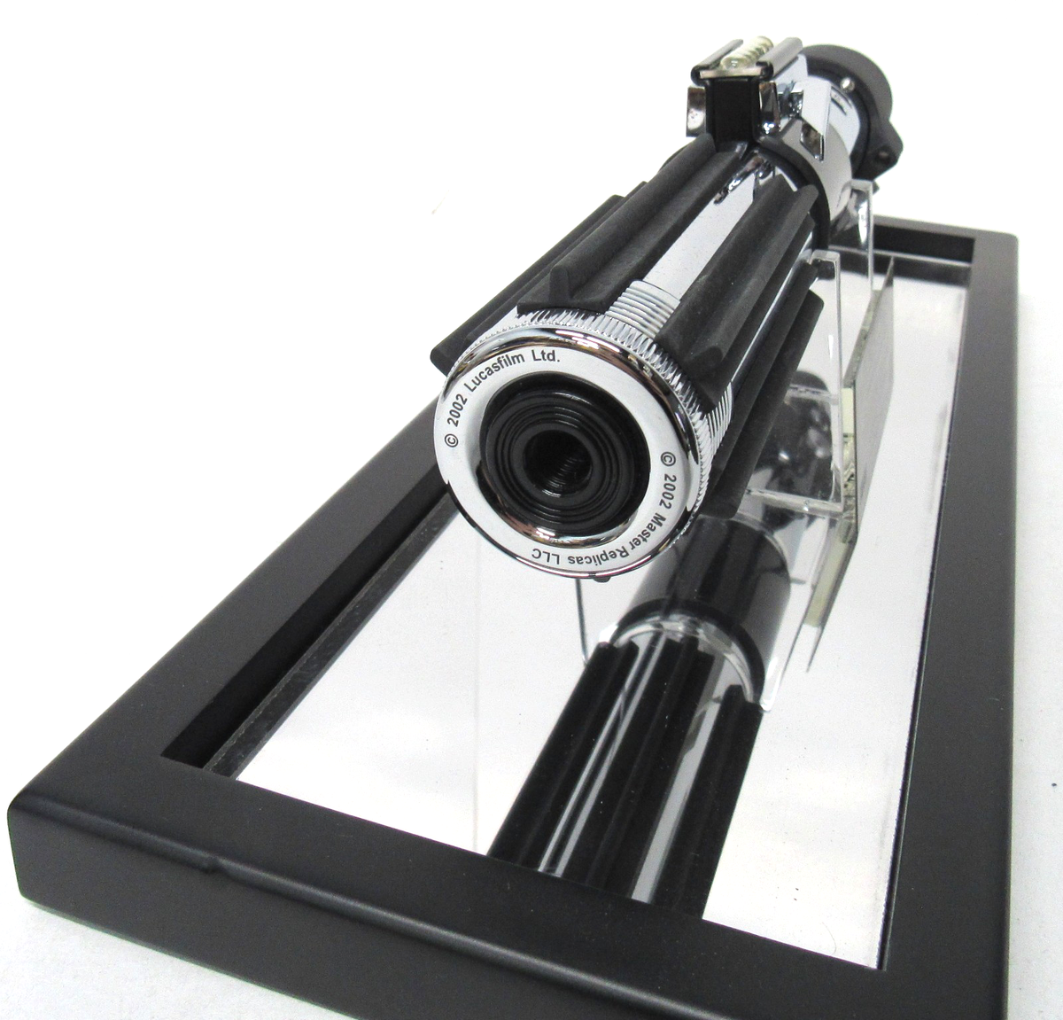 MASTER Replicas Star Wars Darth Vader Lightsaber ANH 1:1 & Display