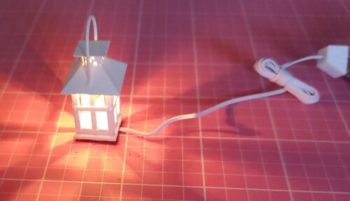 Dollhouse Miniature 12v Electric Square White Lantern with Candle Bulb MH1064 - Picture 2 of 2