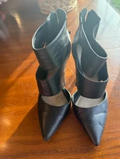 Jessica Simpson Heels Boot Look with Straps Zip Back Womans 6.5