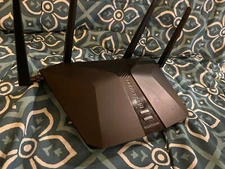 NETGEAR RAX48 AX5200 Nighthawk 6-Stream Dual-Band Wi-Fi Router - Black