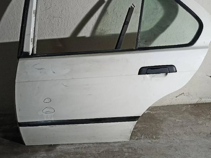 41528185427 puerta trasera izquierda para BMW SERIE 3 BERLINA (E36) 320I 1320 - Imagen 2 de 4