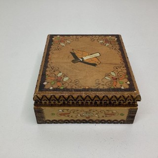 Wooden Inlaid Cigarette Box w/ Bird & Leaf Design CV#641