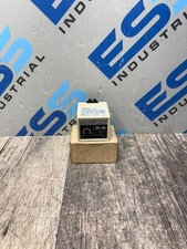 OMRON S3M-L10-US PHOTOELECTRIC SWITCH CONTROLLER 120VAC