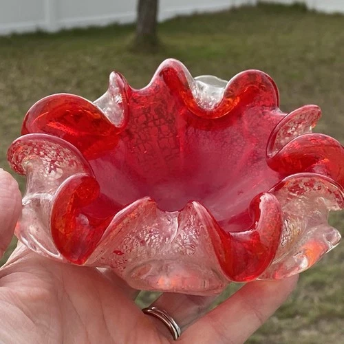 Vintage Murano Italy Art Venetian Blown Glass Red Bowl Cigar Ashtray Flecks
