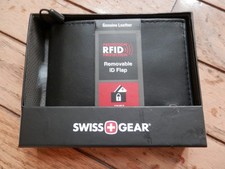 NEW SWISS GEAR LEATHER WALLET