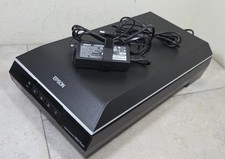 EPSON Perfection V600 Photo & Document Scanne...