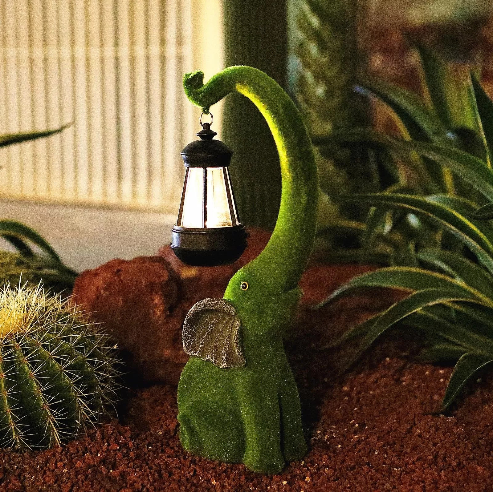 УЛИЧНАЯ СТАТУЯ СЛОНА В САДУ IVCOOLE15 ДЮЙМОВСАД С СОЛНЕЧНЫМ ОСВЕЩЕНИЕМ - МШИСТО-ЗЕЛЕНЫЙ 9190₽