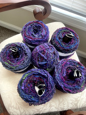 Lot of 6 Wadaiko Noro Yarn Col. 8 Lot. A 580g Wool/Nylon blend purple/gree/blue