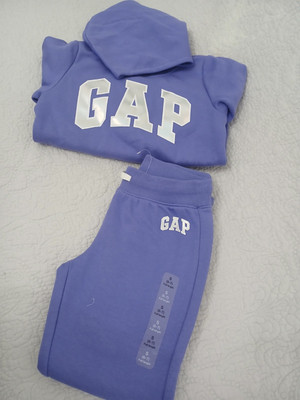 Gap girl's purple jumper size S(6-7)