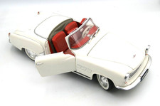 Modell 1:18 Wartrburg 311 Cabriolett weiß un...
