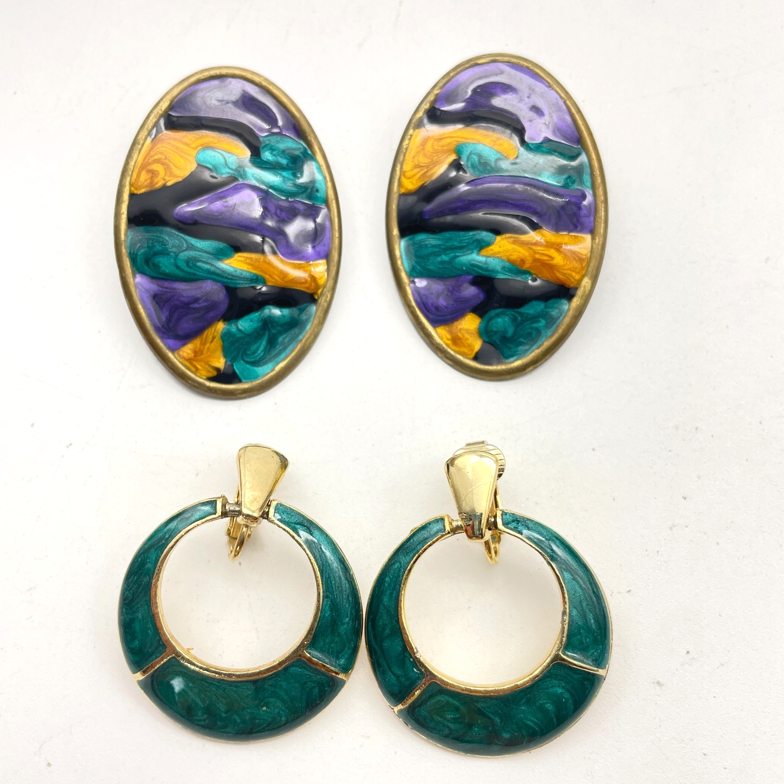 Abstract Green Enamel Swirl Hoop Earrings 2 Pairs Clip On Pierced-image