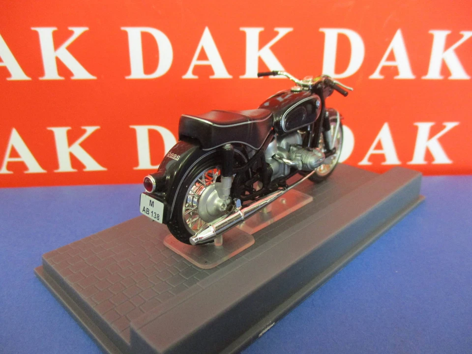 Die cast 1/24 Modellino Moto BMW R69S 1961 - Immagine 3 di 4