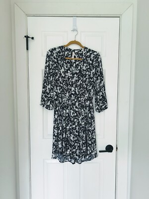 Black/Navy & White Faux Wrap Dress | Knee-Length, Long-Sleeve |  xhilaration, L | eBay