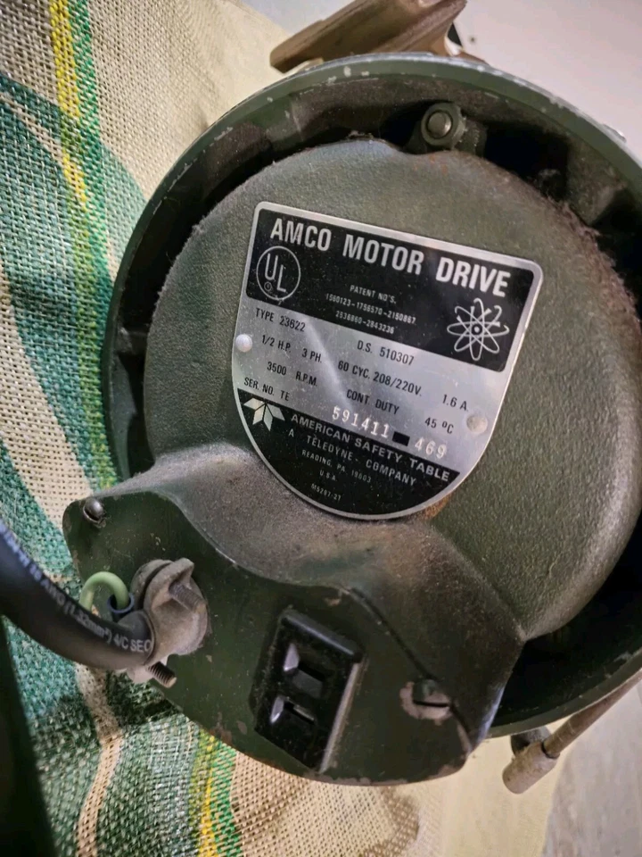 Motor embrague máquina de coser industrial AMCO 1/2-HP tipo 23622 220 voltios Foto 3 de 4