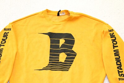 値下げ Justin bieber official sleeveなど2set Justin Bieber Stadium Tour 2017 Adult Sweatshirt Yellow MEDIUM