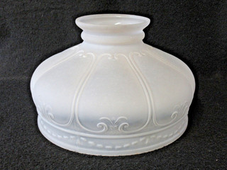 ALADDIN OIL LAMP 10" SHADE ALSO FITS RAYO COLEMAN B&H ETC.