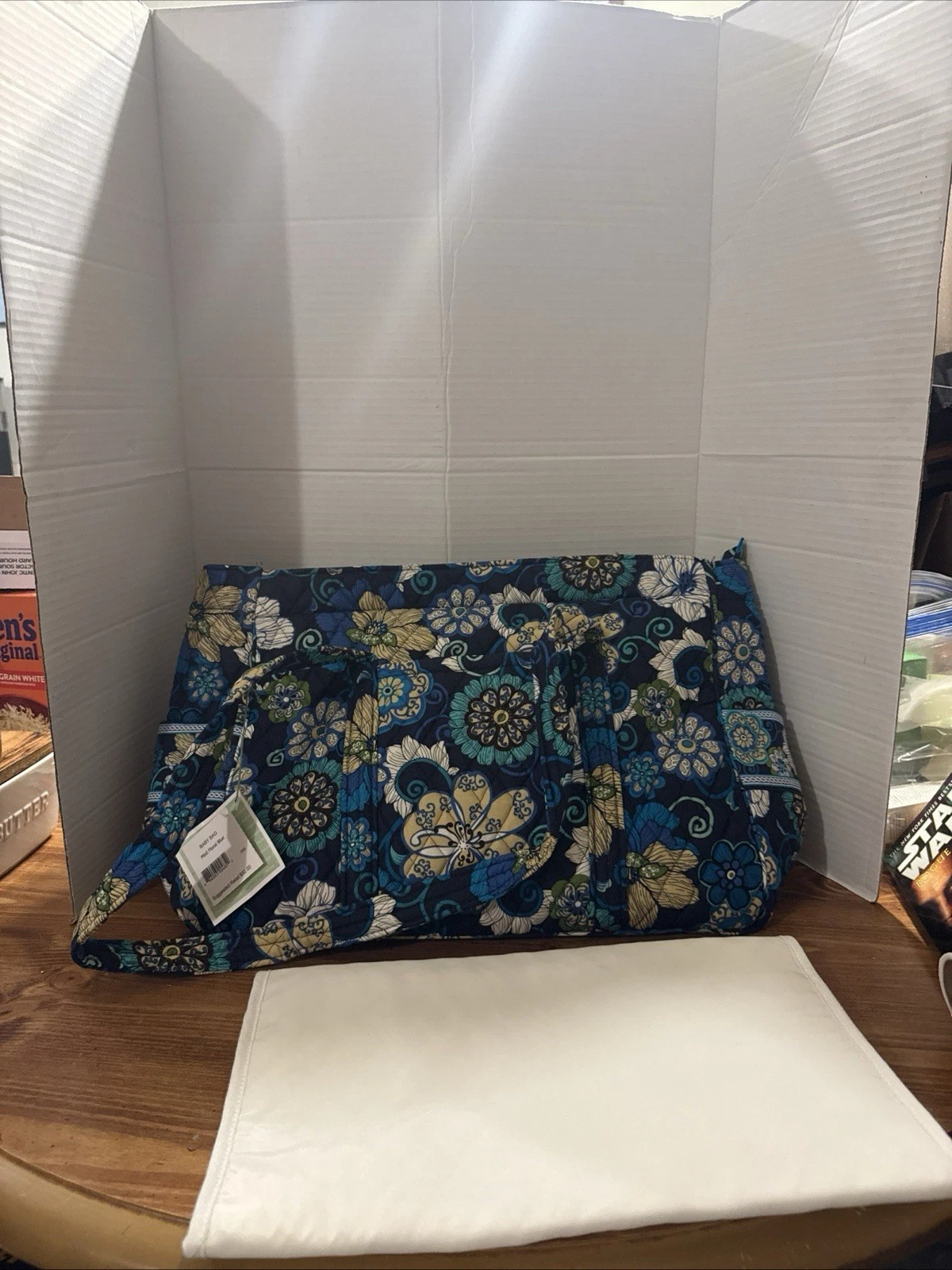 Vera Bradley Baby Bag With Changing Mat (Mod Floral Blue) New With Tags
Opens in a new window or tab