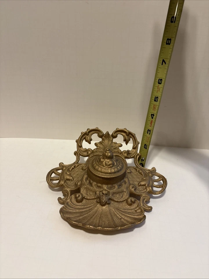 Hermoso soporte de tinta de escritorio de hierro fundido metálico dorado antiguo JM18B 1890 Foto 3 de 4