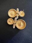 Vintage SIGNED RICHELIEU  PEARL and BLACK w/Stones EARRINGS Mogul Gripoix — photo 2