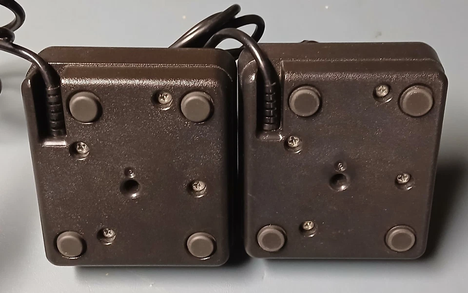 One Pair (2) Atari 2600 1977 Heavy Sixer CX-10 Joysticks with Hex Discs - Image 3 of 3