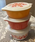 Vintage PYREX Friendship Casserole Set with Original Lids EXCELLENT CONDITION