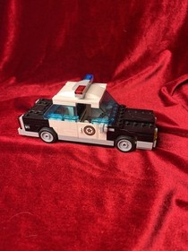 LEGO The Simpsons Chief Wiggum's Police Car from 71016 The Kwik-E-Mart