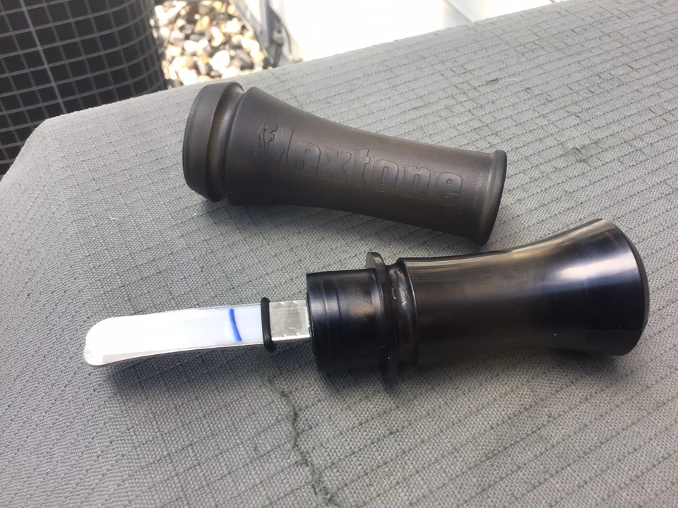 VINTAGE FLEXTONE DUCK HUNTING CALL - Image 4 of 4