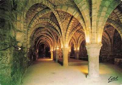 28 EPERNON LES PRISONS - Photo 1/2