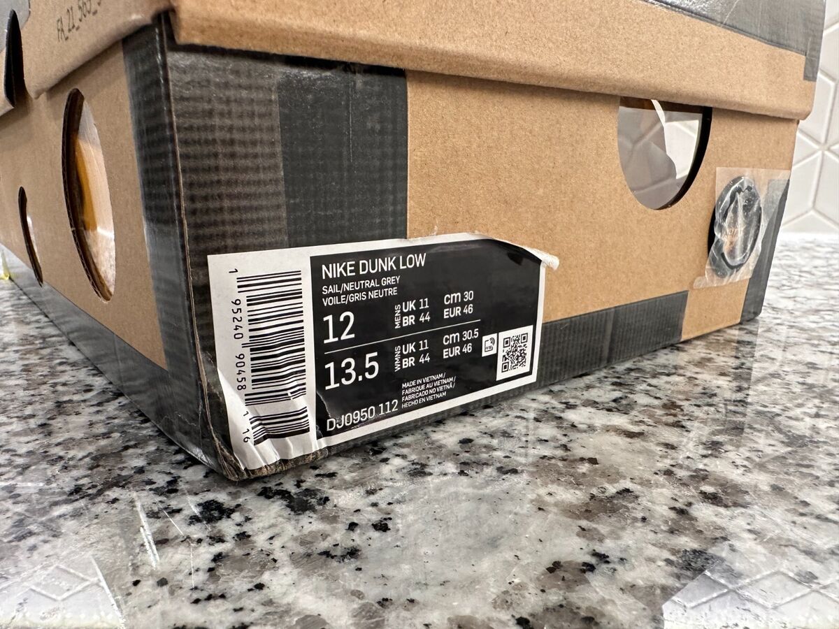NEW - Nike x Off-White Dunk Low The 50 NEW - Nike x Off-White Dunk Low The 50