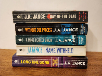 J.A. Jance~ 5 PB~4 Beaumont/1 Walker Series PBs~Without Due Process/Day of Dead+