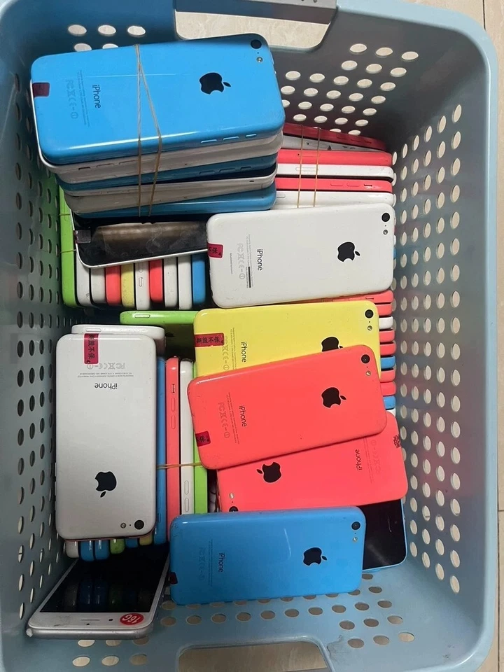 TEST , GOOD , Apple iPhone 5c 8GB 16GB 32GB Unlocked 4G iOS 10 mobile phone - Image 3 of 4