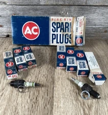 Vintage AC Spark Plugs Two Different Sizes 3 #44S & 4 #42XLS NOS, Fire Ring GM